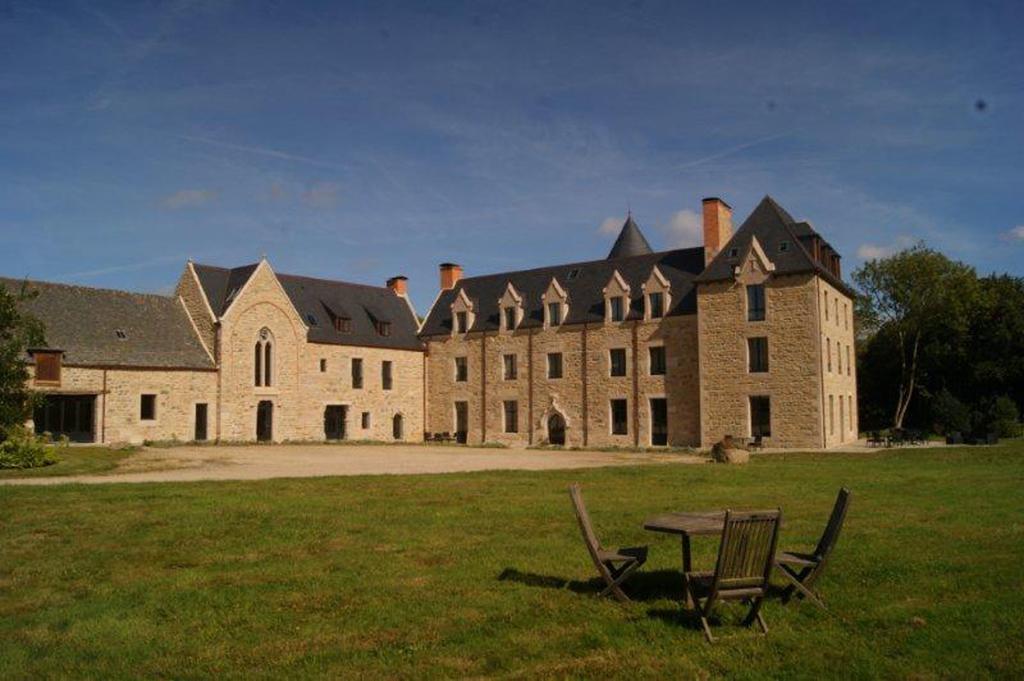 Готель Manoir De Kergrec'H Плугрескан Екстер'єр фото
